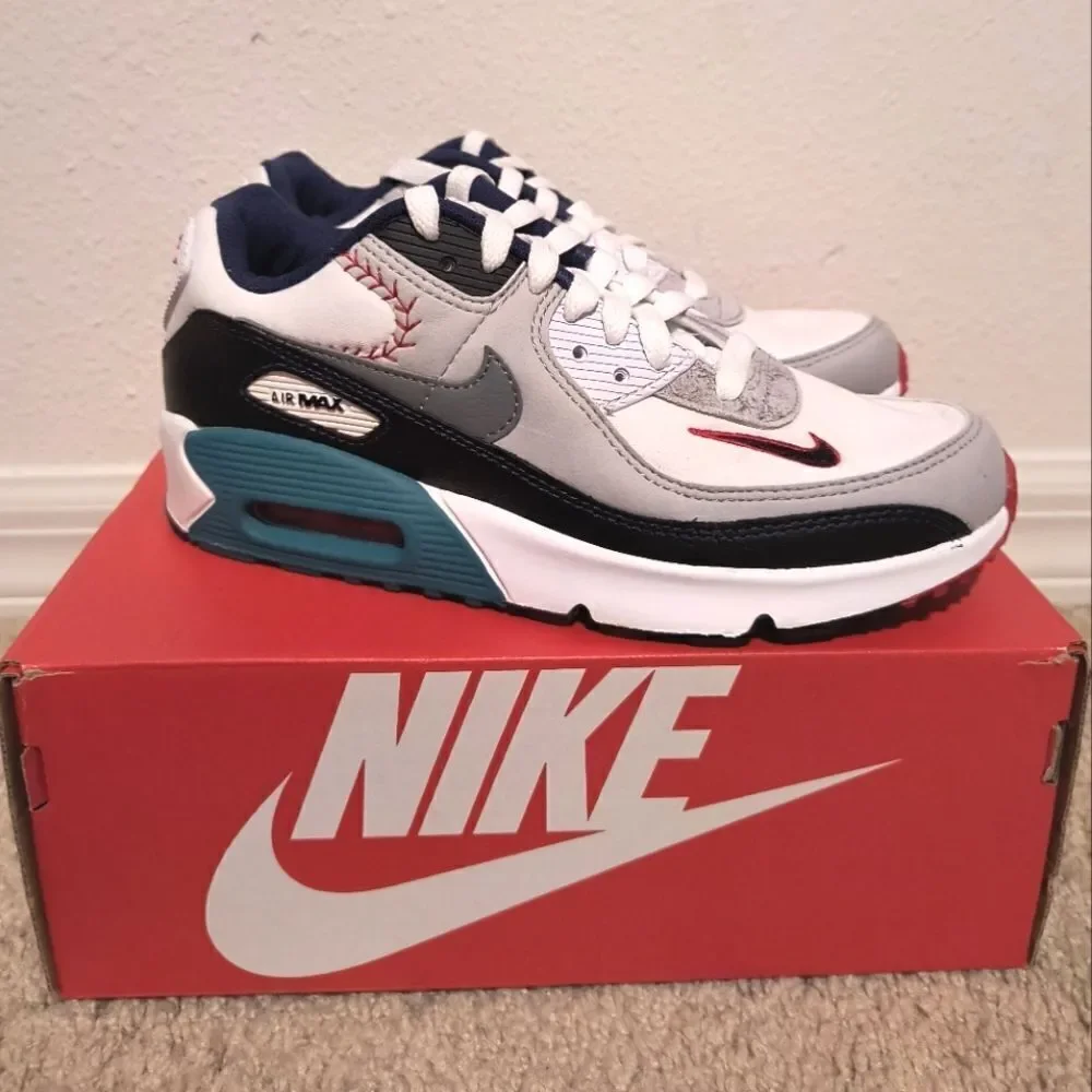 Nike Air Max 90 Big Kid's Shoes